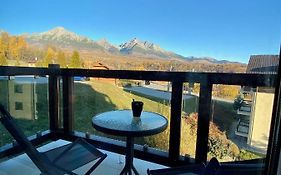 Apartment Romana High Tatras-Fantastic Views-Washer